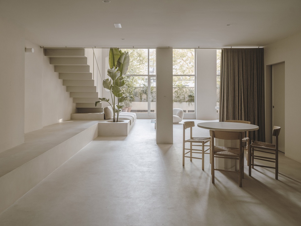 Studio refurbishment project for Six N Five by Isern Serra