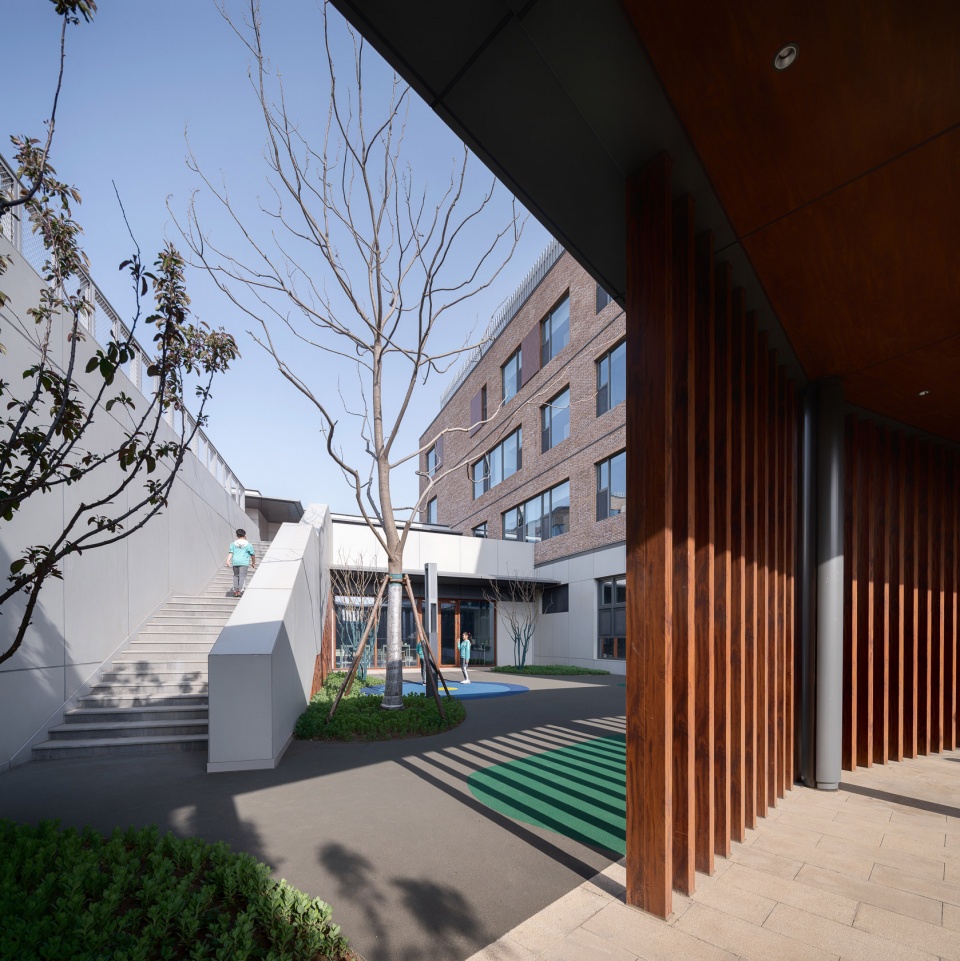 Weifang Goer School gad