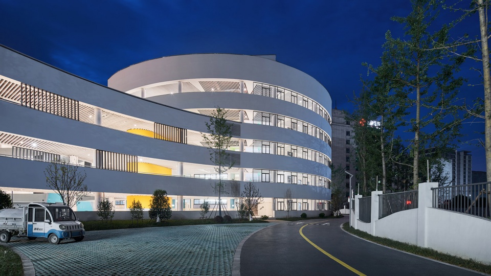 Chouzhou primary school in Yiwu City ZIAD
