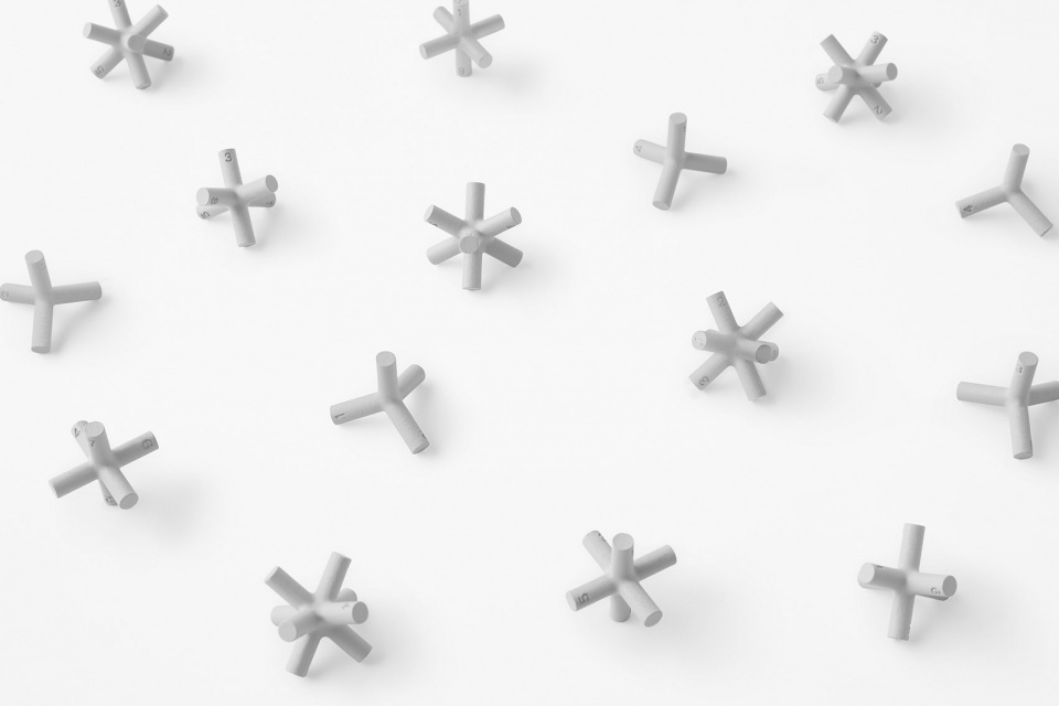 linear dice by nendo