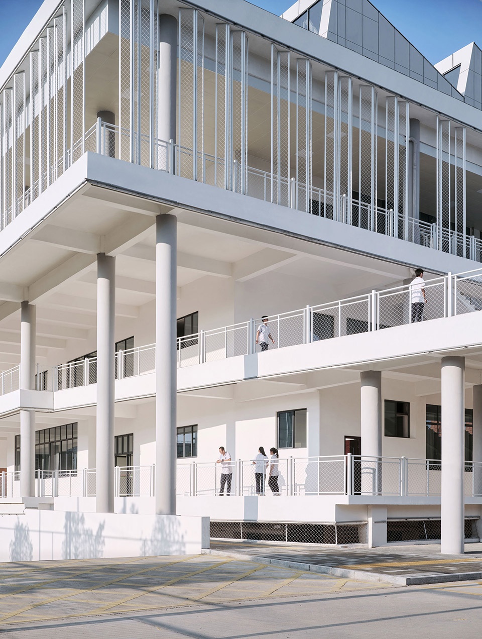 Yihuang 1st High School Complex Leeko Studio
