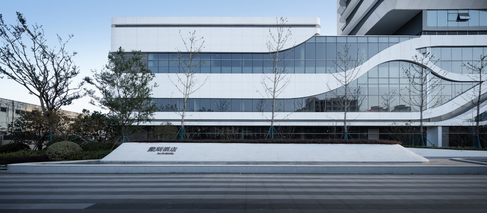 days inn haimen china by ruf architects