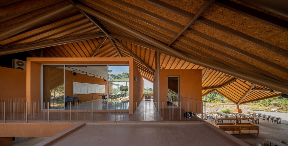 PANNAR Sufficiency Economic and Agriculture Learning Center Vin Varavarn Architects