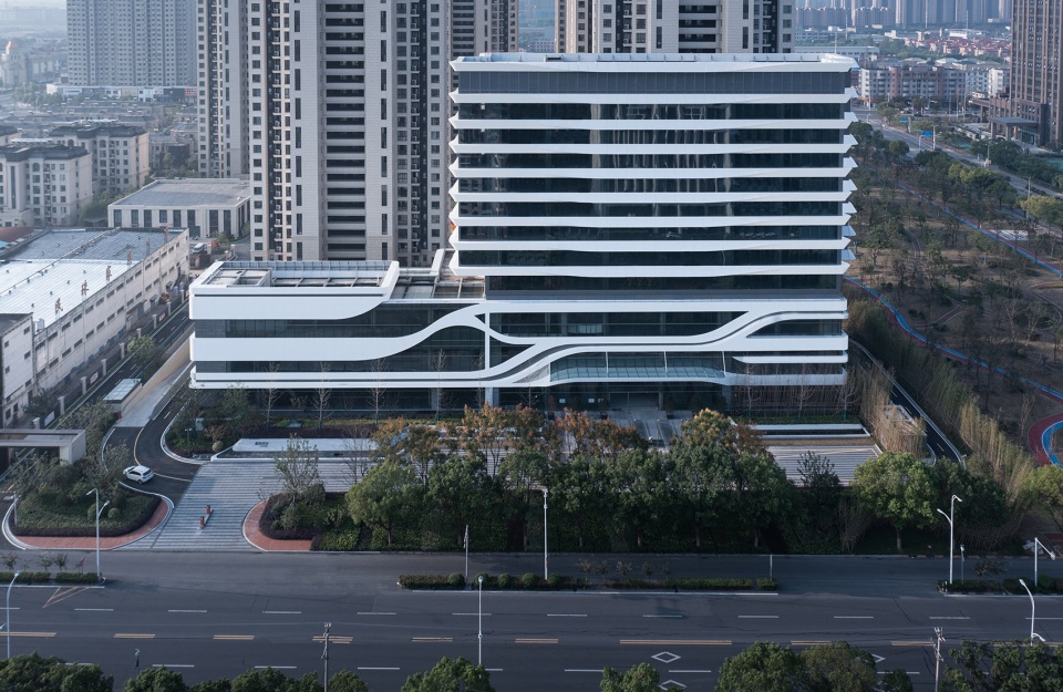 days inn haimen china by ruf architects