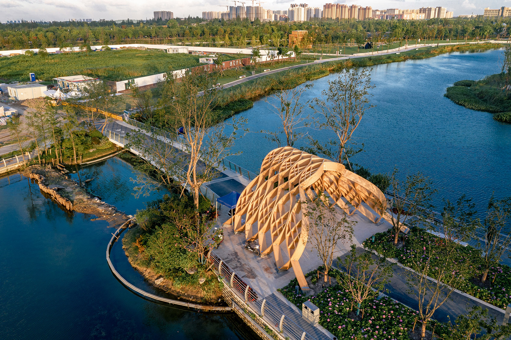 shanghai fish mobile station china by tongji architectural design group co ltd urban architectural design institute pro li zhenyu studio