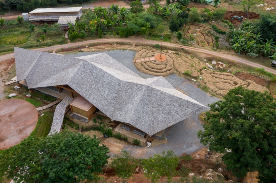 PANNAR Sufficiency Economic and Agriculture Learning Center Vin Varavarn Architects
