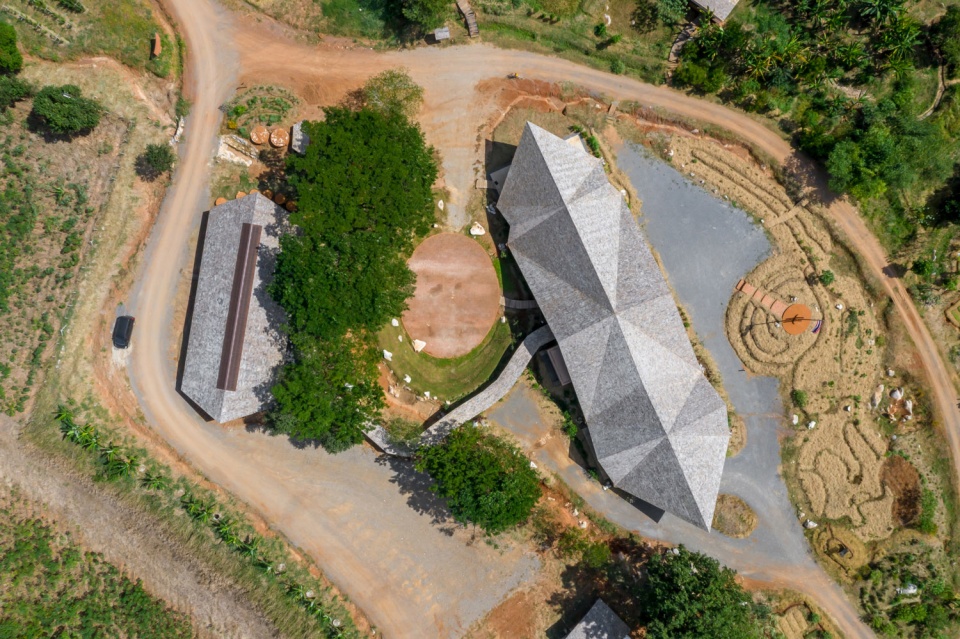 PANNAR Sufficiency Economic and Agriculture Learning Center Vin Varavarn Architects