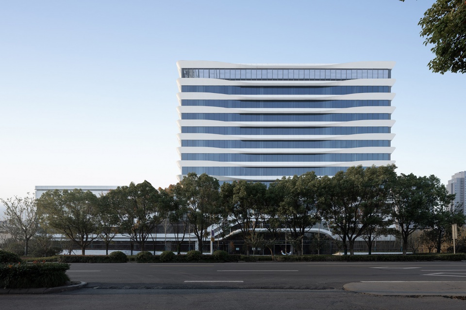 days inn haimen china by ruf architects