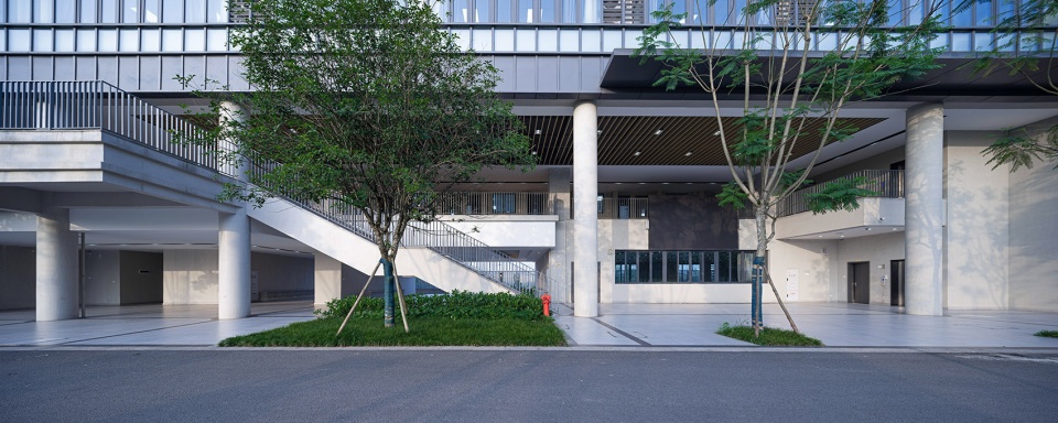 Liangjiang Campus of the High School Affiliated to Southwest University gad