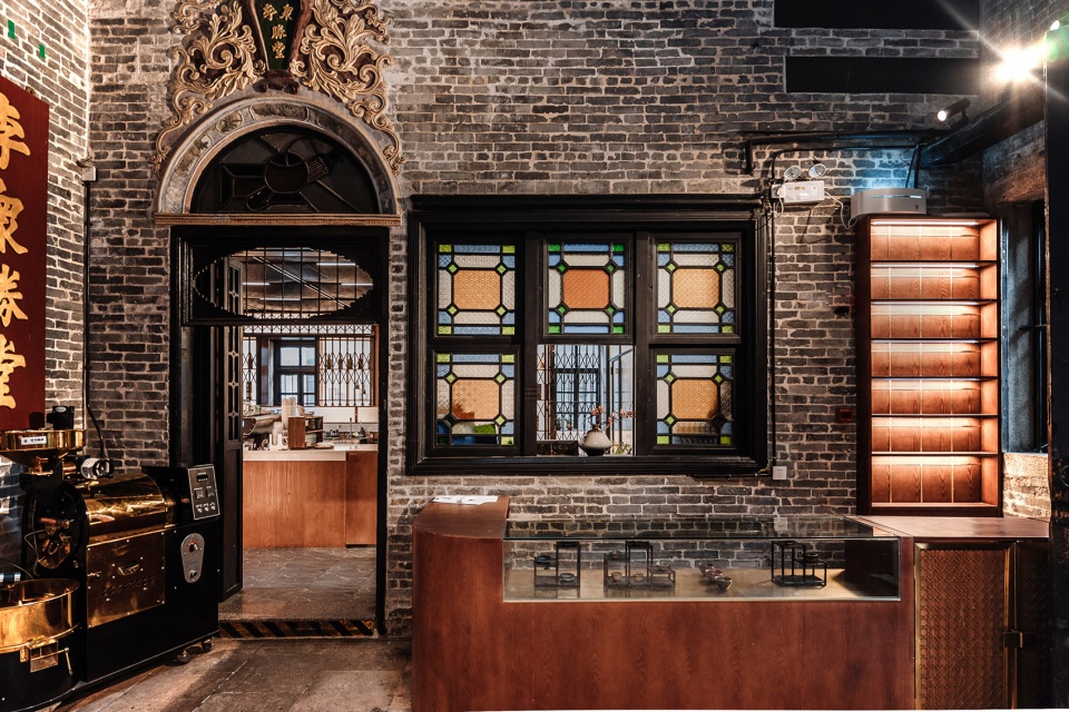 Gotlot Café @ Lingnan Tiandi, China by Studio COLY - 谷德设计网