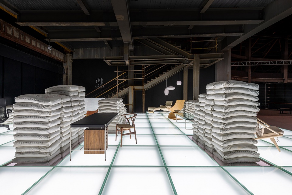 zero waste maximum impact van collection x west bund art design by alberto caiola