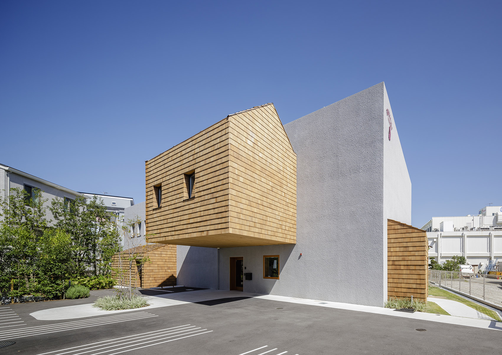 KARAZUKA BUKKOU NURSERY SCHOOL by NEW OFFICE