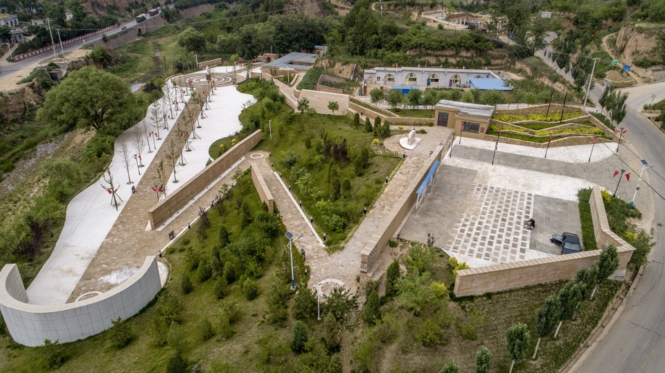The Culture Park of Chairman Mao Passing Residence in Liu Village Studio 12