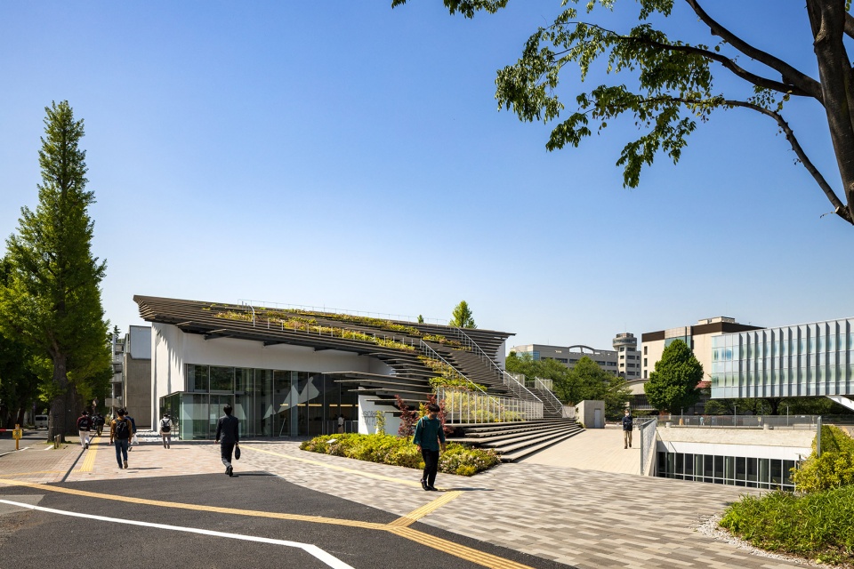 Tokyo Tech Hisao Hiroko Taki Plaza by Kengo Kuma and Associates