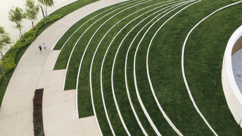 overall design of jinyang lake watershow theater by uj beijing landscape planning and design