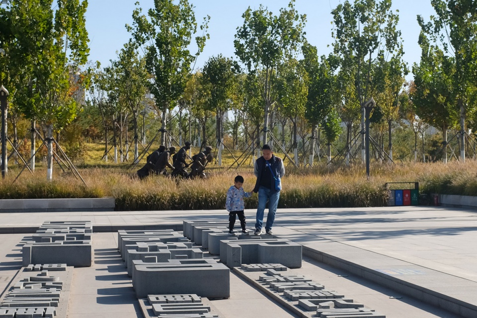 tangshan peoples park by beijing zeho waterfront ecological environment treatment co beijing yijingdao landscape design engineering co ltd