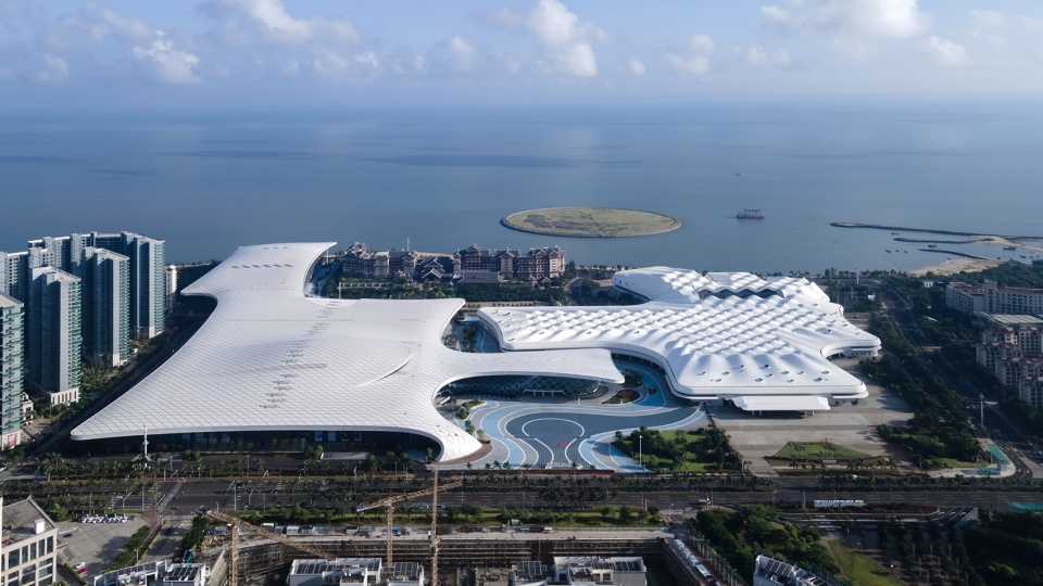 hainan international conventionand exhibition center phase ii china by hl and ptad