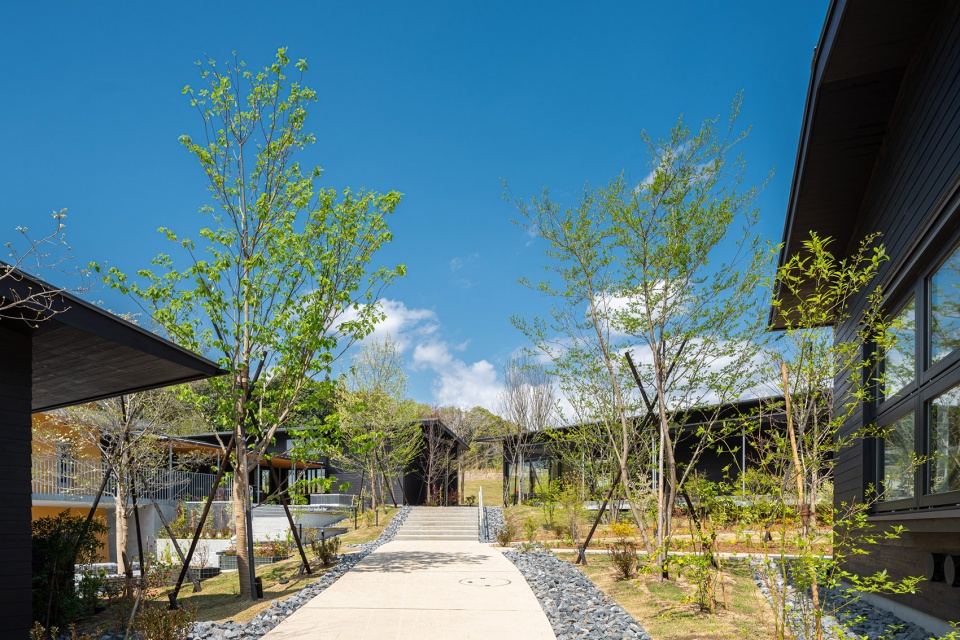 Machida Shikisai no Mori by N YAMADA ARCHITECT associates Studio terra