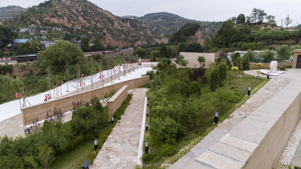 The Culture Park of Chairman Mao Passing Residence in Liu Village Studio 12