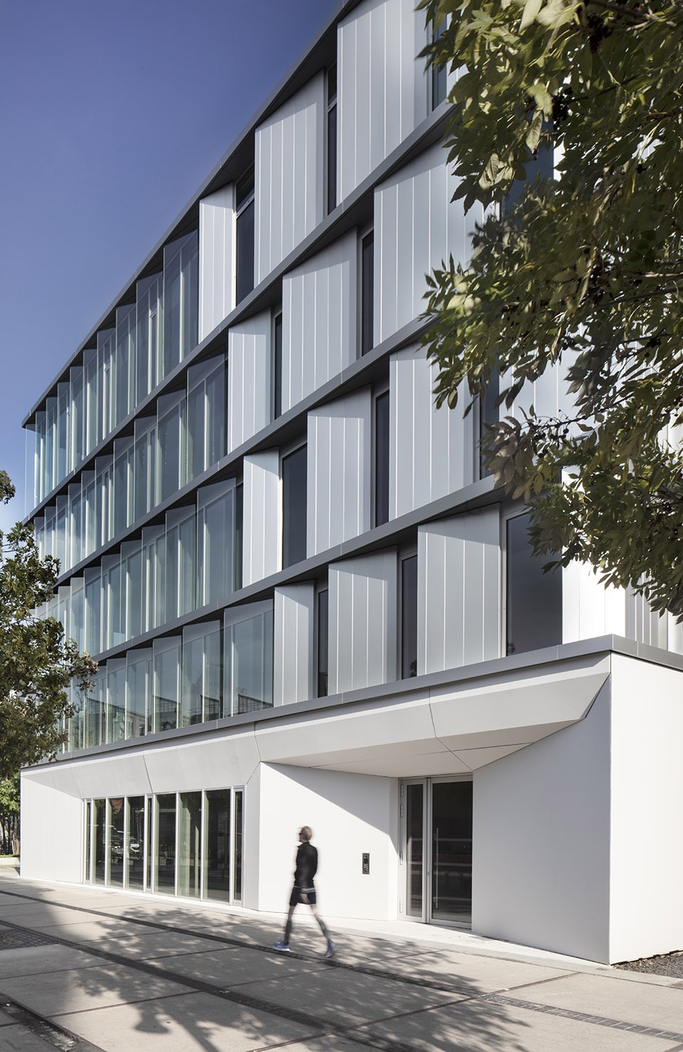 LUCIO by Barbarito Bancel Architectes
