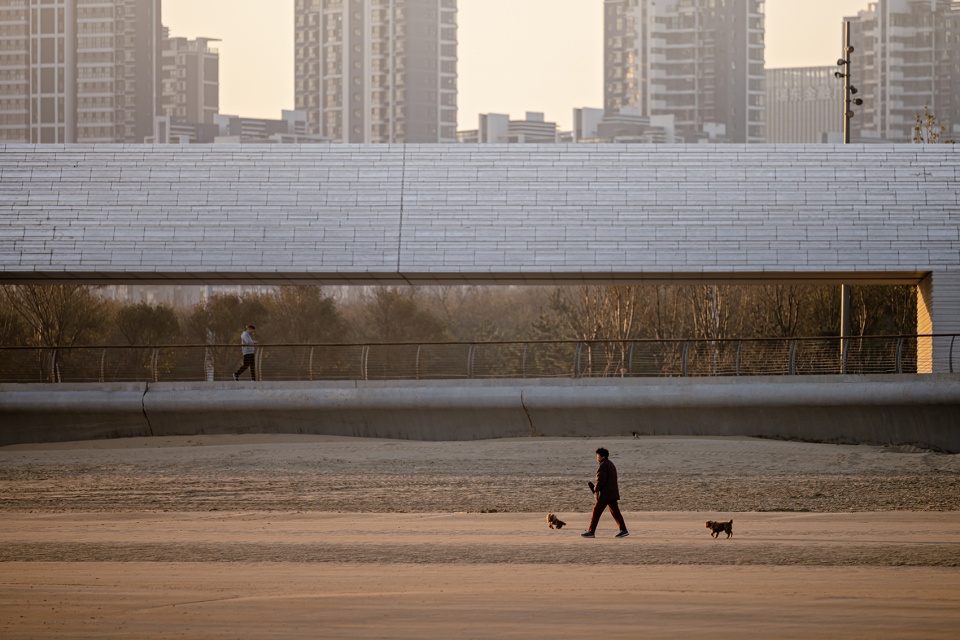 seashore linear house china by oikos