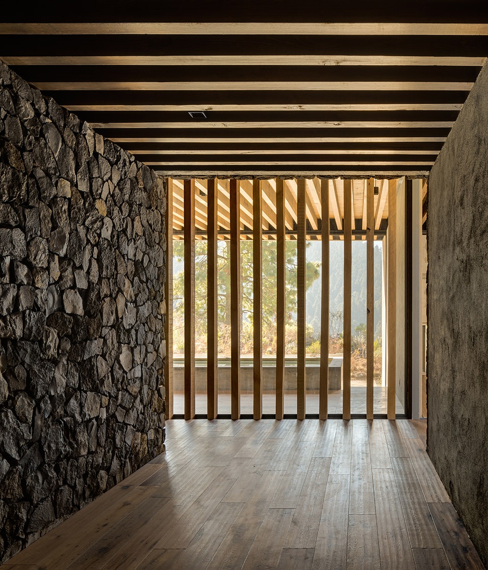 Hill House Manuel Cervantes Céspedes