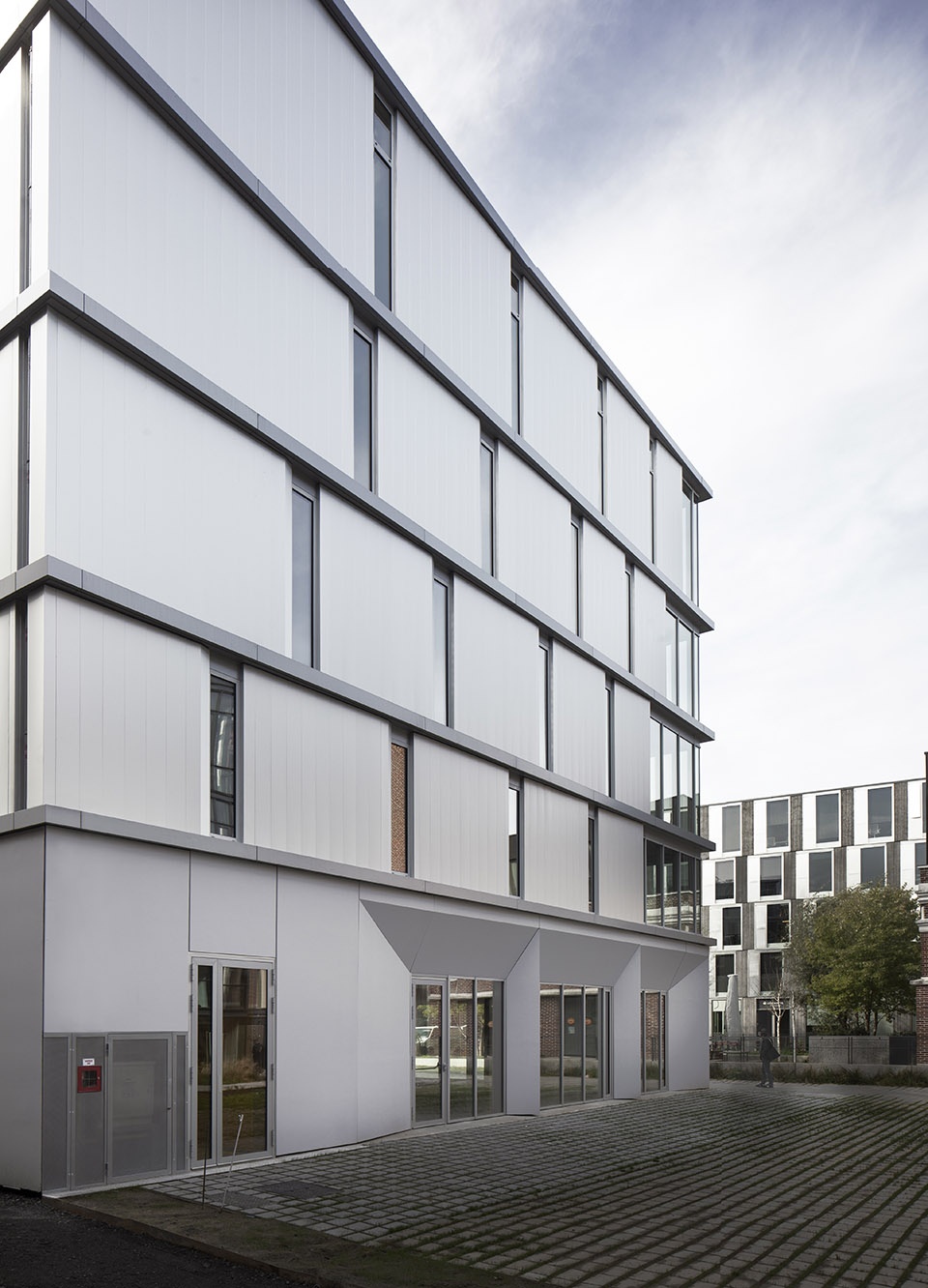 LUCIO by Barbarito Bancel Architectes