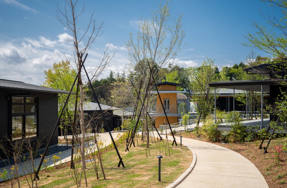Machida Shikisai no Mori by N YAMADA ARCHITECT associates Studio terra
