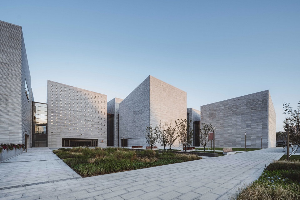 Suzhou Museum West by gmp