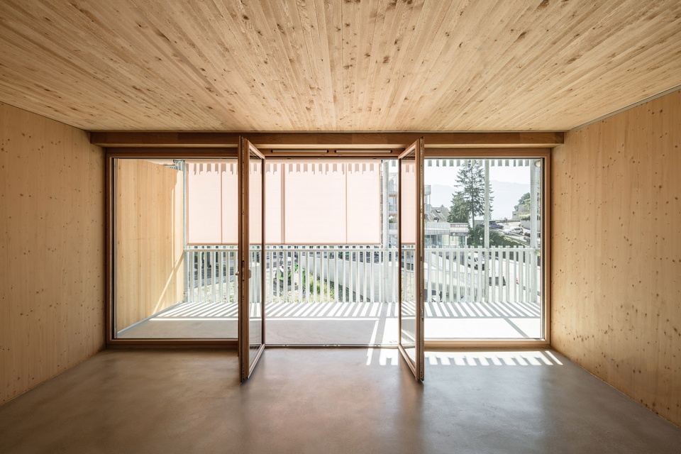WEGGISHOF by HHF
