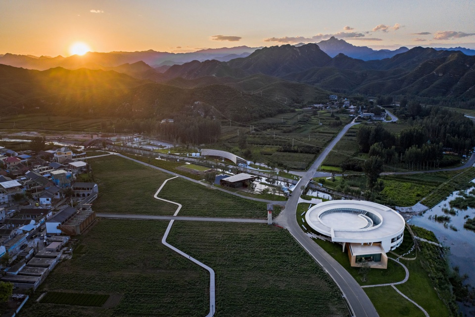 Tiangang Art Center SYN Architects