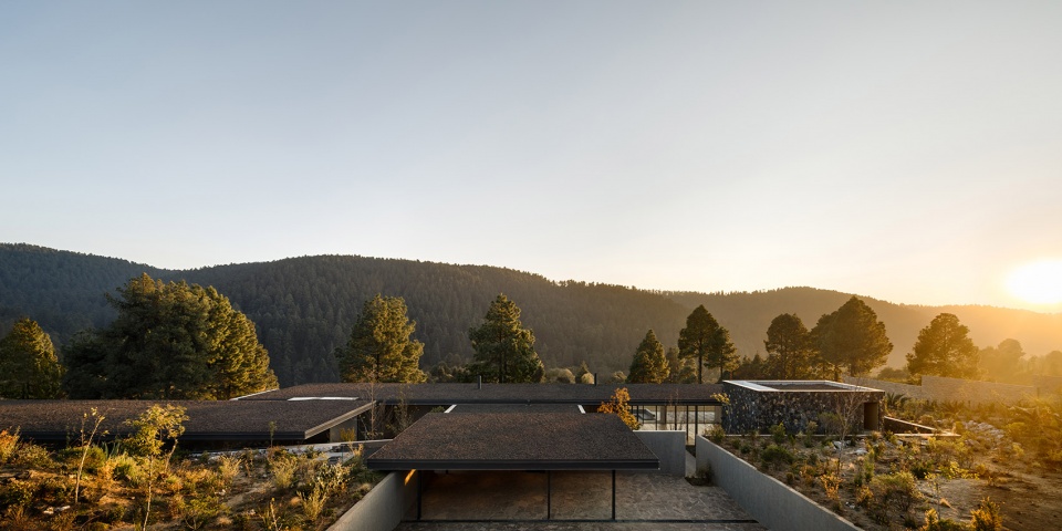Hill House Manuel Cervantes Céspedes 1