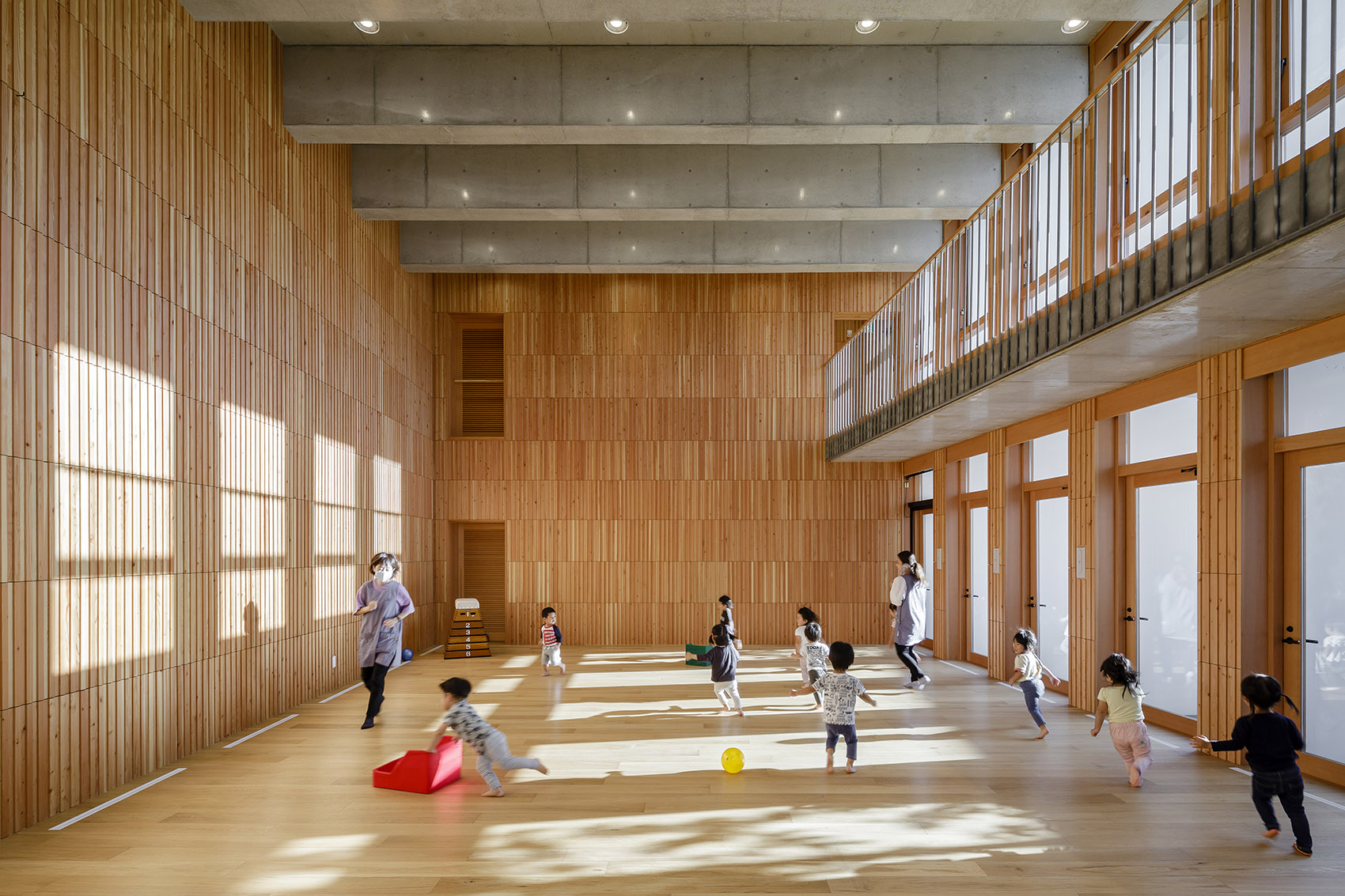 KARAZUKA BUKKOU NURSERY SCHOOL by NEW OFFICE