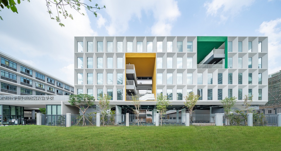 experimental school affiliated to longhua educational science institute china by shenzhen capol international associatesco ltd