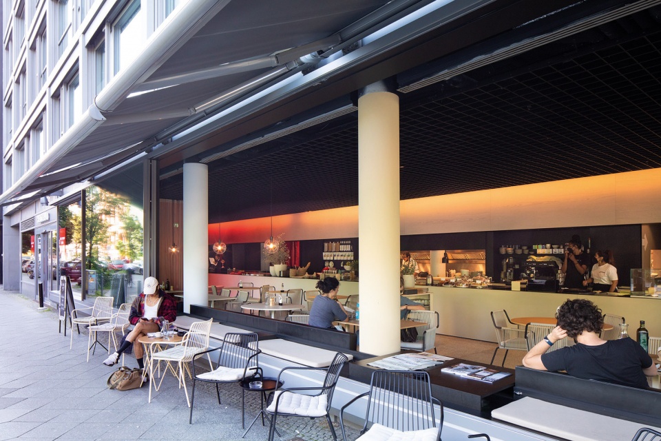 Cafe Camaleon by GRAS Reynes Arquitectos MVRDV Laura V Rave 1