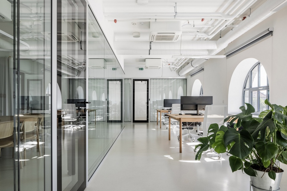 SLC Offices by Kuklica Smerek