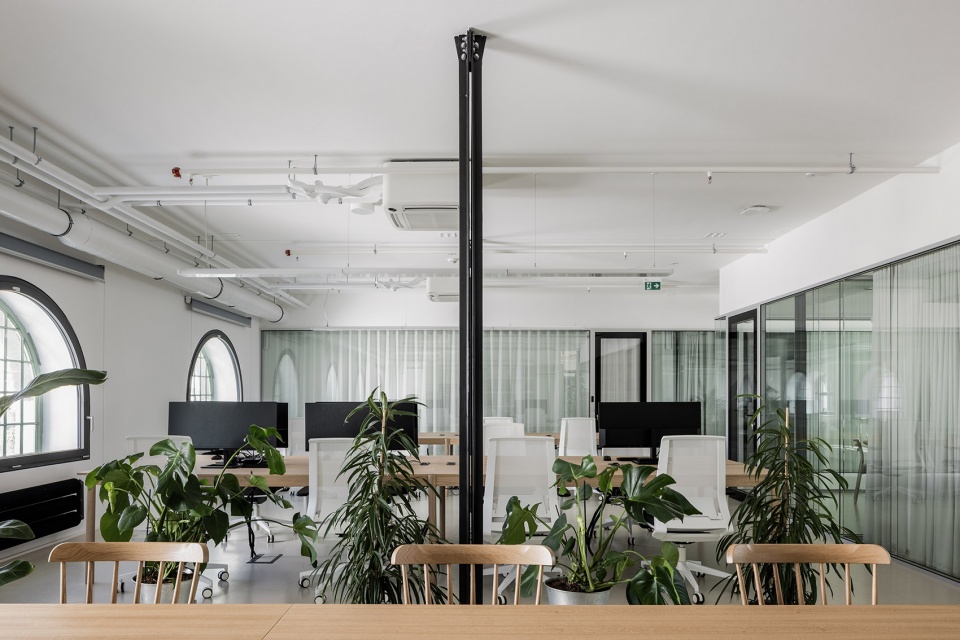 SLC Offices by Kuklica Smerek