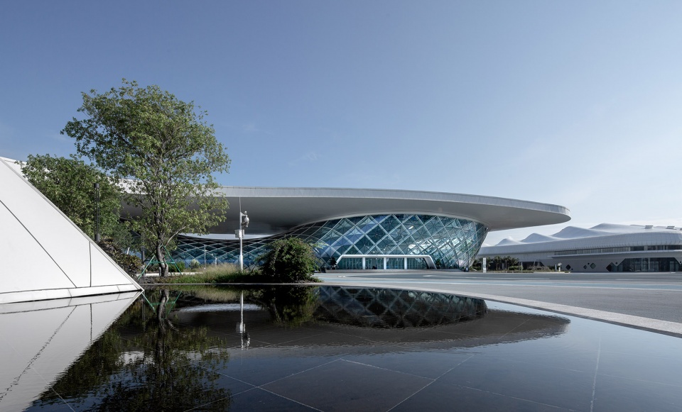hainan international conventionand exhibition center phase ii china by hl and ptad