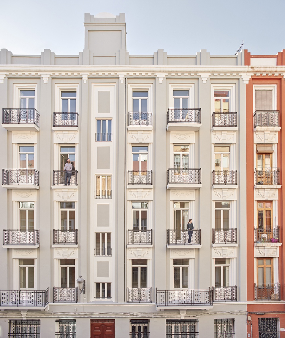 edificio arq 29 by dg arquitecto