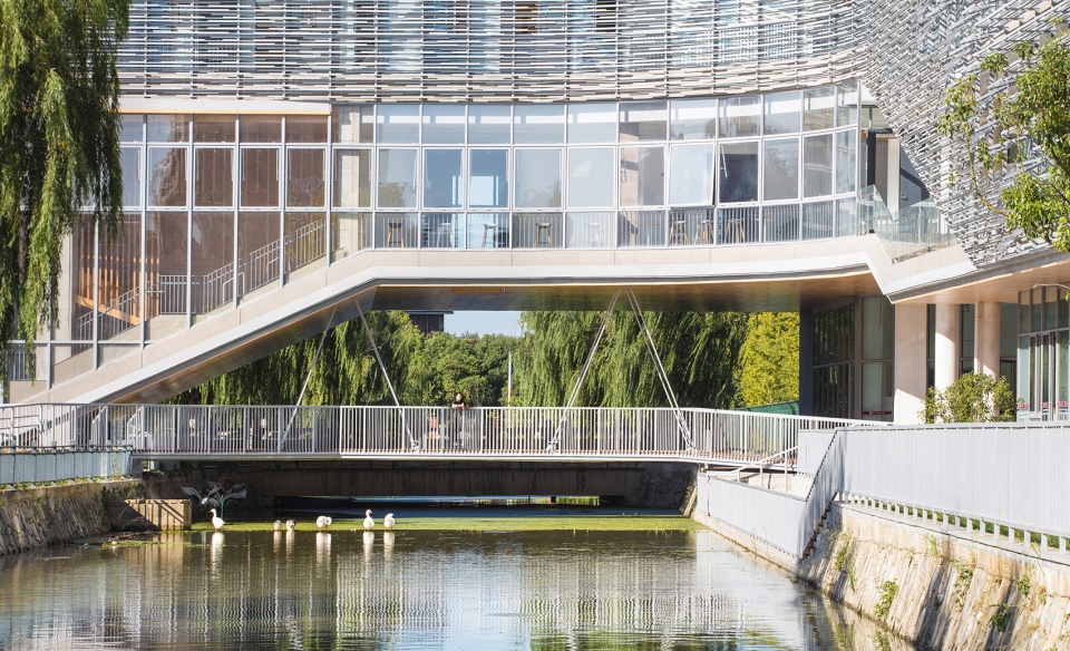 Bridge Learning Center Perform Design Studio