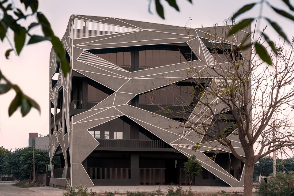 tessalace by studio ardete