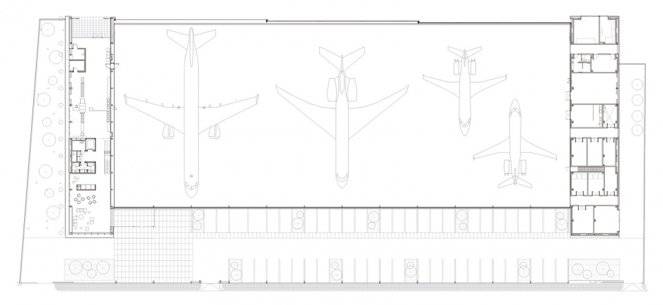Private Terminal at Manises Airport by ERRE arquitectura
