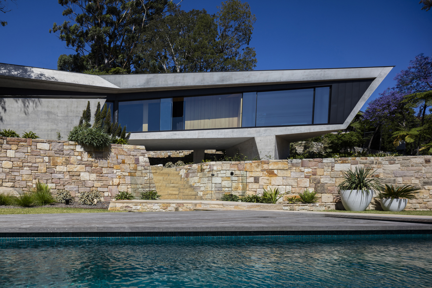 castle cove house by terroir