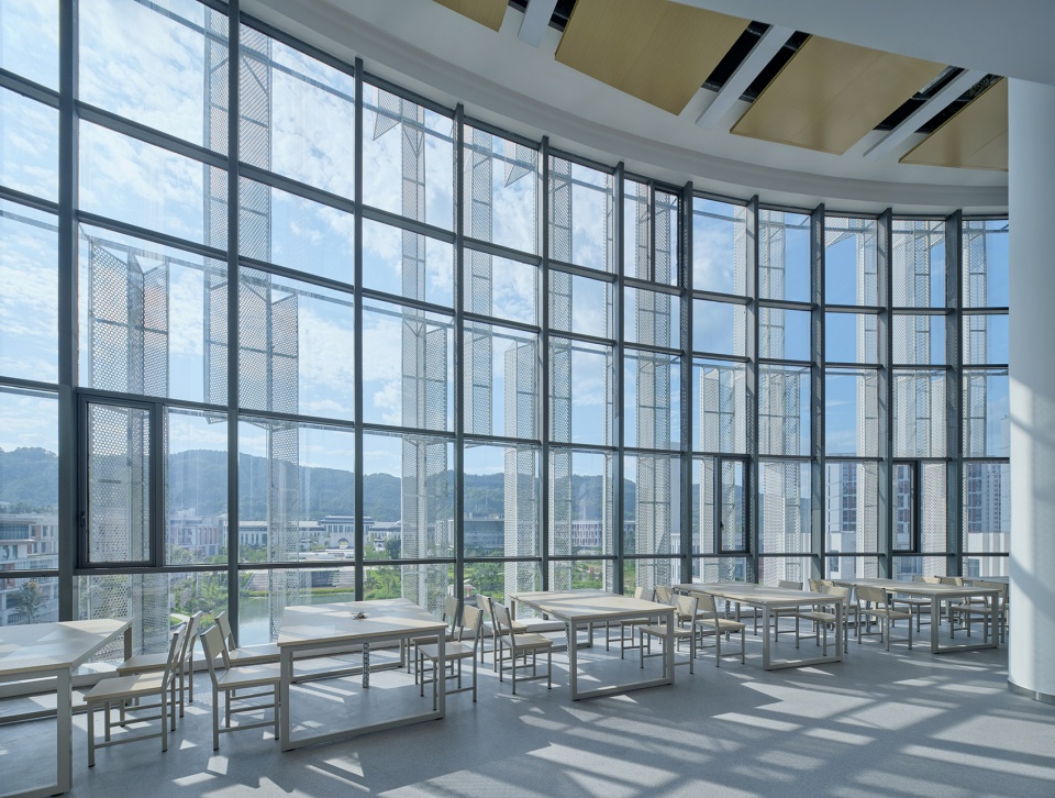 chengdu institute of sichuan internatioanl studies university yibin campus tjad