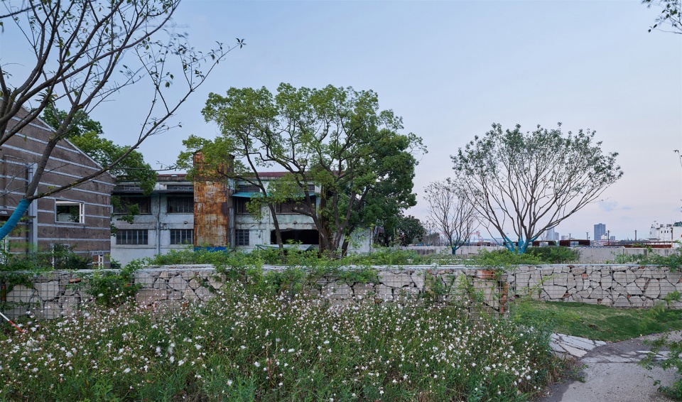 yang pu riverfront urban space renovation power station auxiliary east building by atelier liu yuyang architects