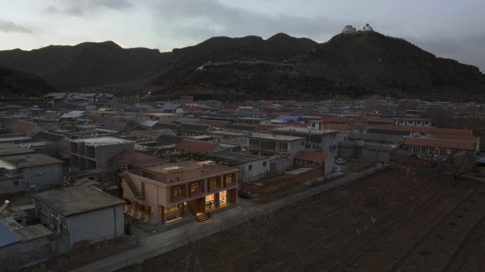 A village BB in peach blossom ocean DAGA Architects