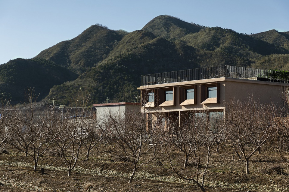 A village BB in peach blossom ocean DAGA Architects