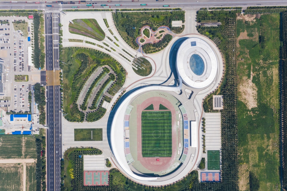 fucheng national fitness center by qingdao beiyang architectural design co ltd