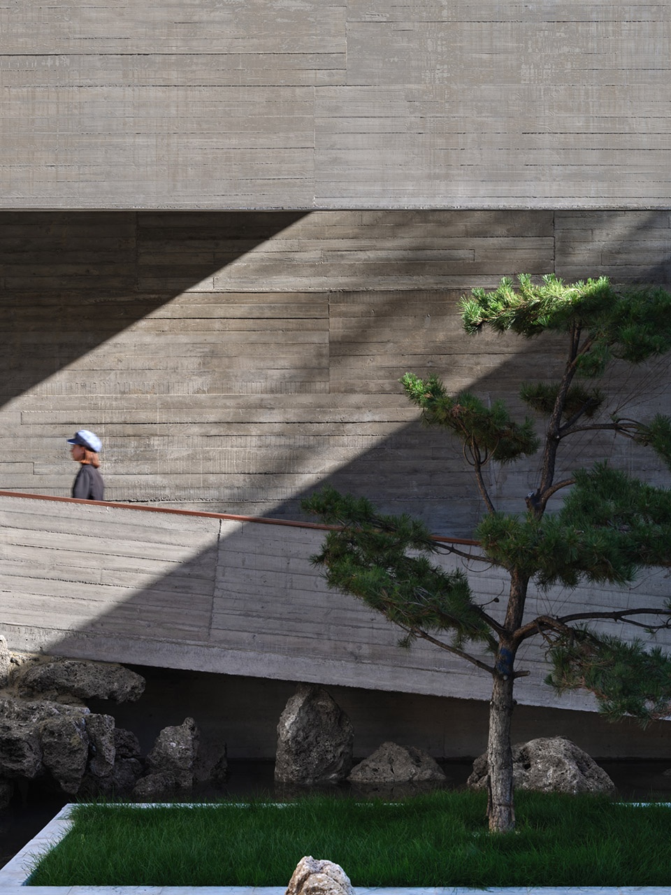 niangziguan tourist service center by china construction engineering design research institute co ltd
