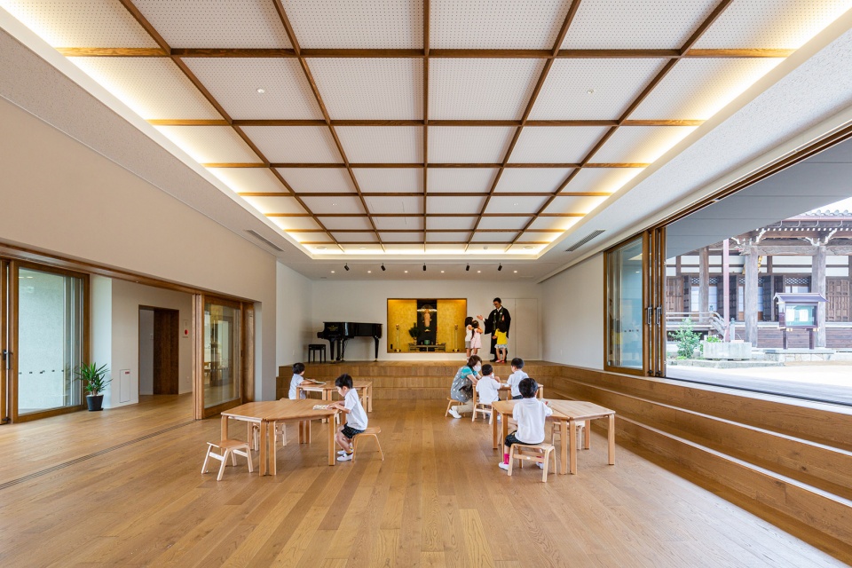 IZY Kindergarten and Nursery HIBINOSEKKEI Youji no Shiro